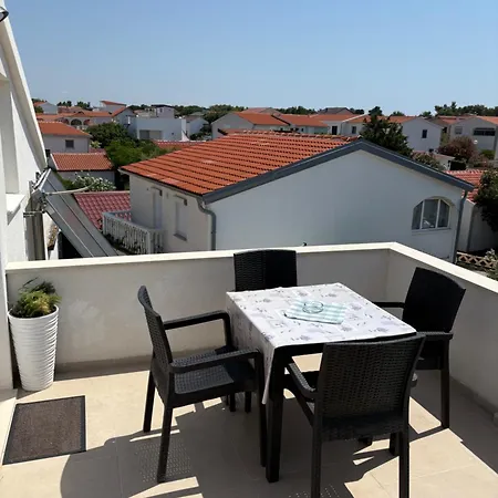 Kosi Apartment